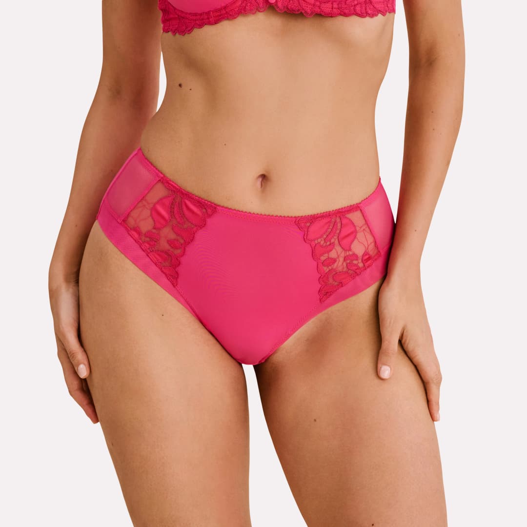 Cherie Slip in pink