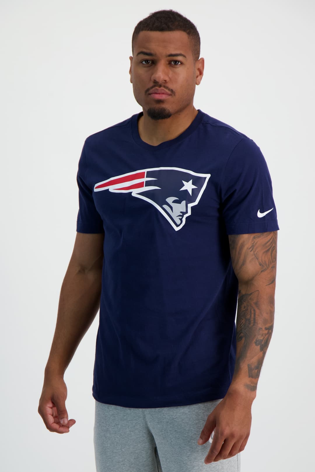 Nike New England Patriots Logo Essential Herren T-Shirt Blau, Herren, Größe: M