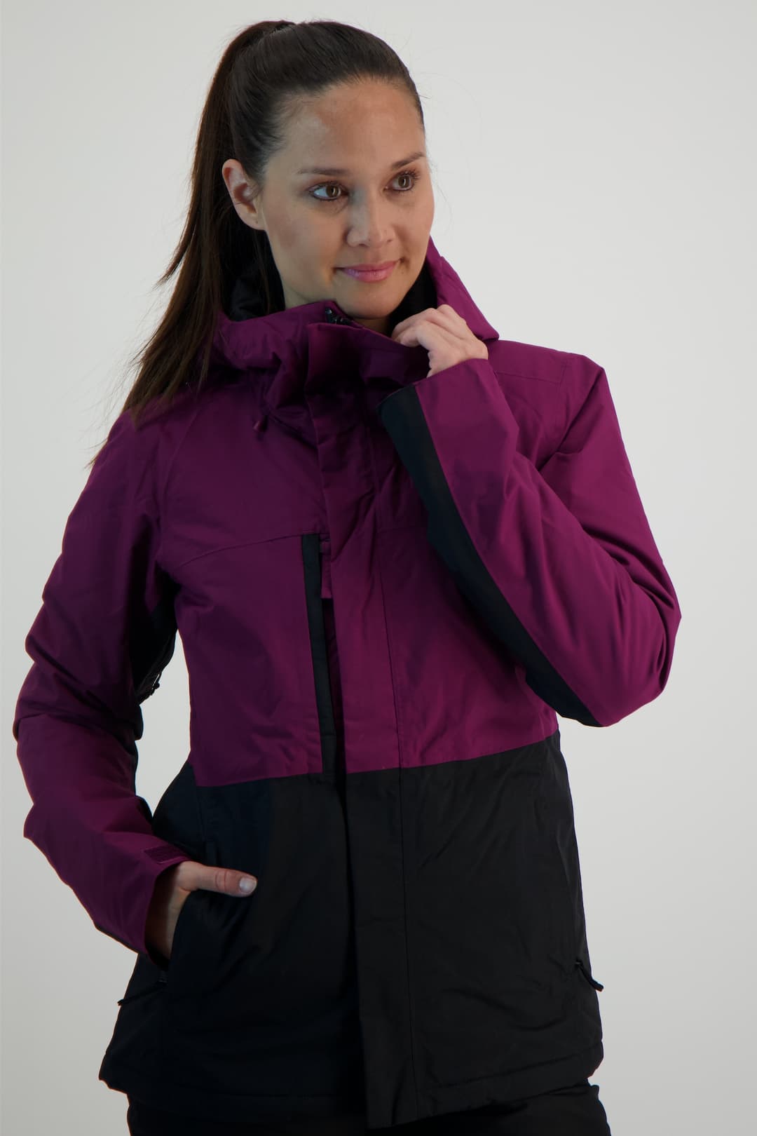 The North Face Freedom Insulated Damen Ski-/Snowboardjacke Lila, Damen, Größe: M