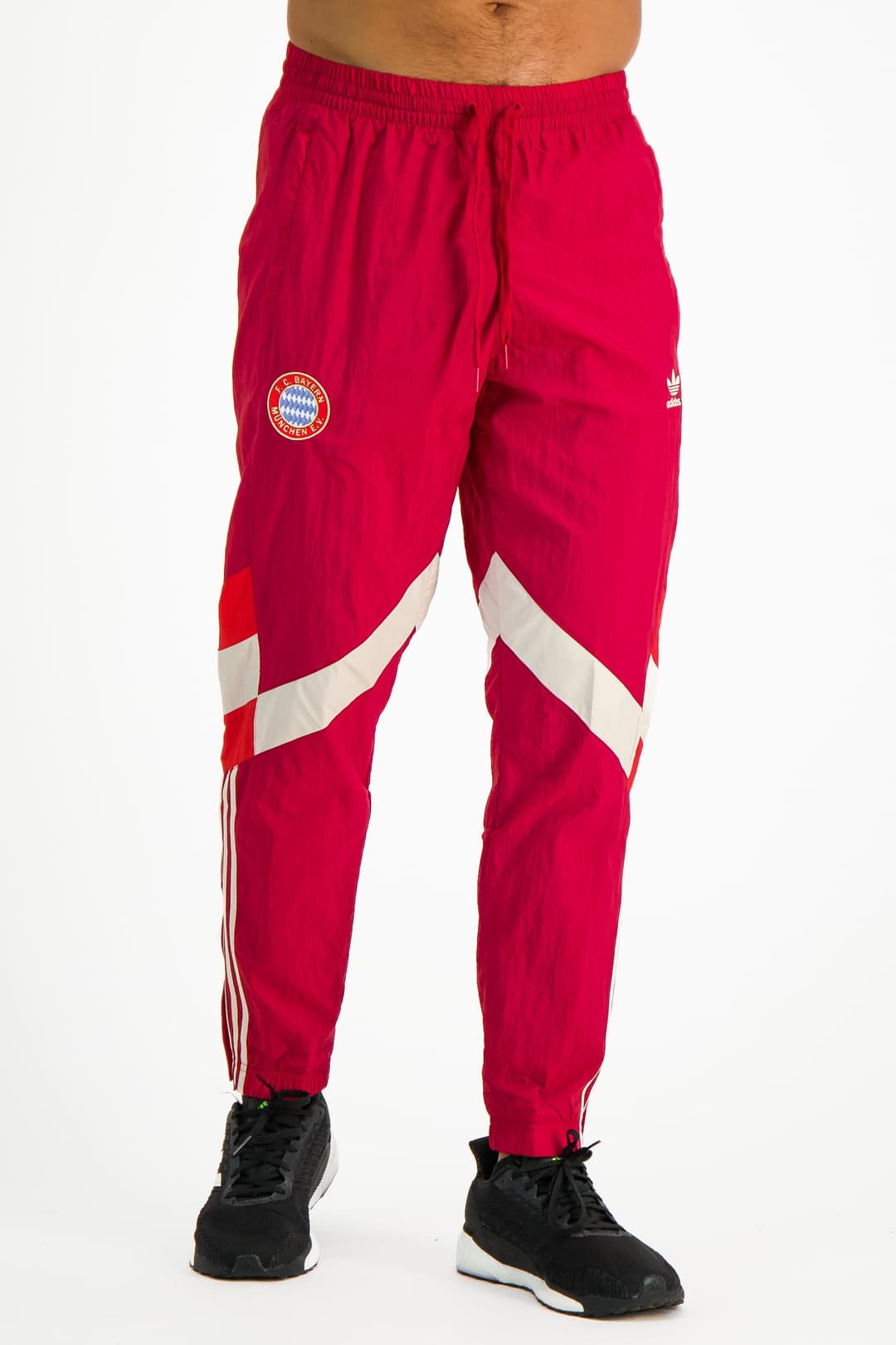 adidas FC Bayern München Originals Herren Trainingshose Rot, Herren, Größe: L