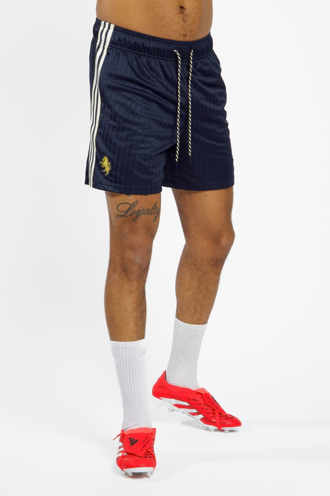 adidas Juventus Turin Terrace Icon Herren Short Blau, Herren, Größe: S