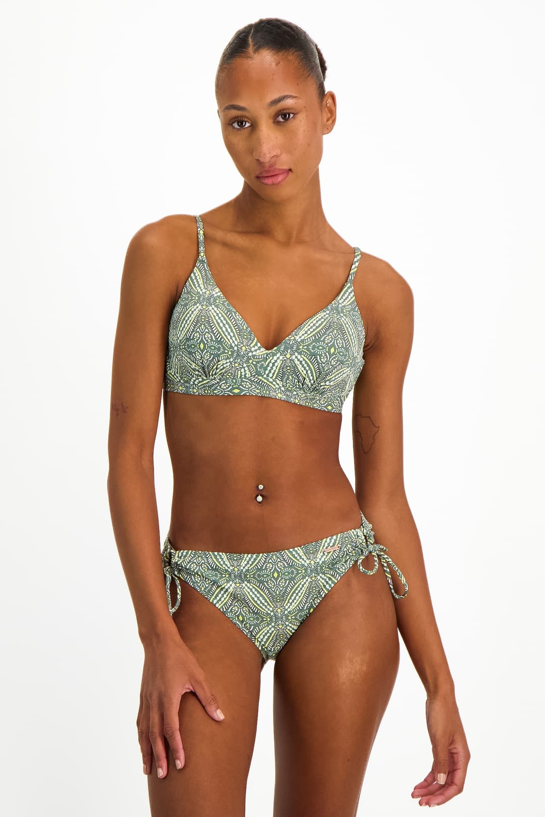 PROTEST MIXAdairau C-Cup Damen Bikini Top Grün, Damen, Größe: 36