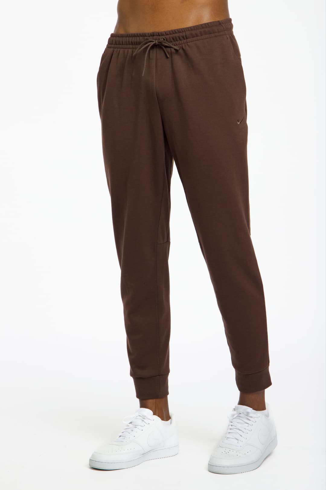 Nike Primary Fleece Dri-FIT UV Herren Trainerhose Braun, Herren, Größe: S