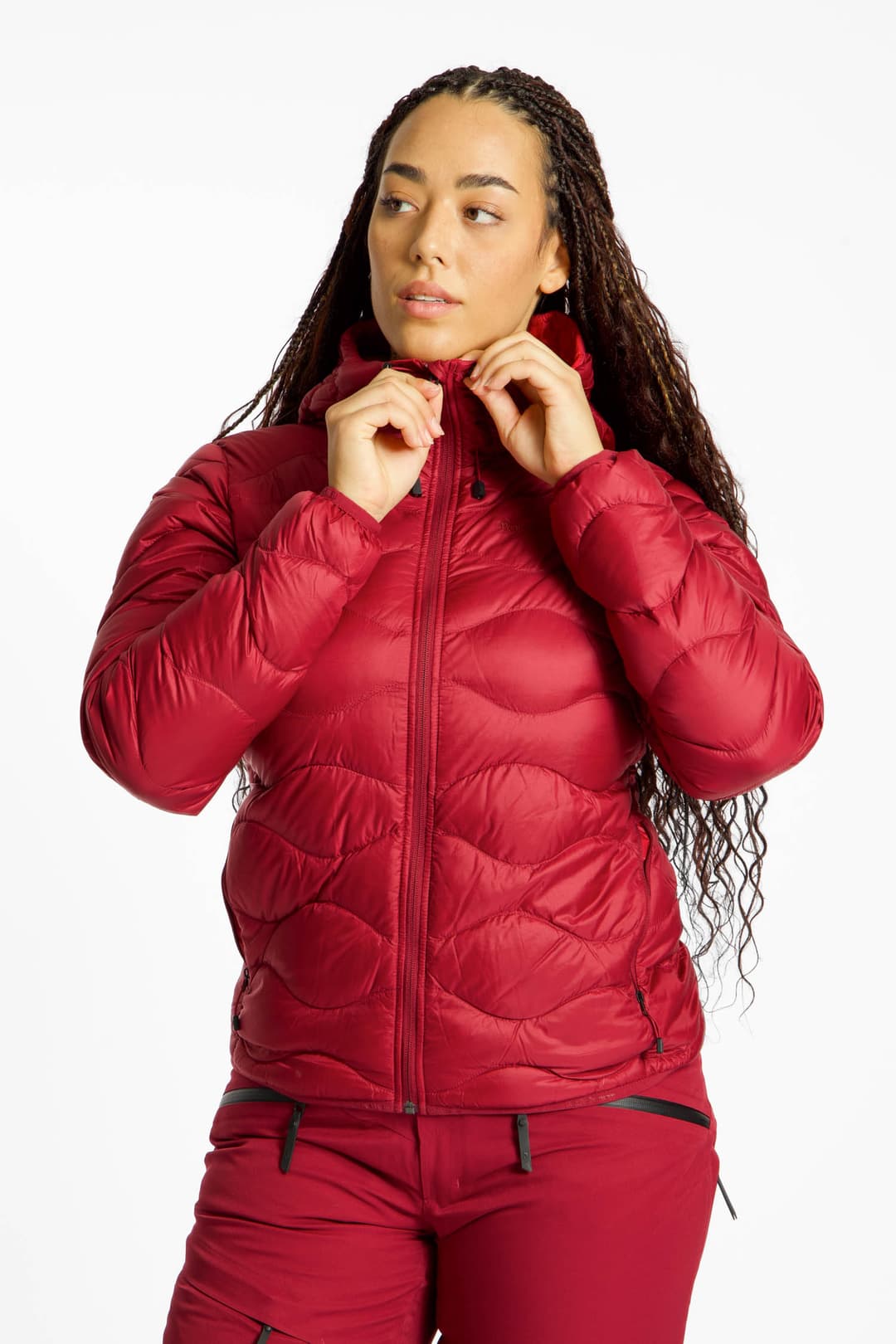 PEAK PERFORMANCE Helium Down Hood Damen Daunenjacke Rot, Damen, Größe: M
