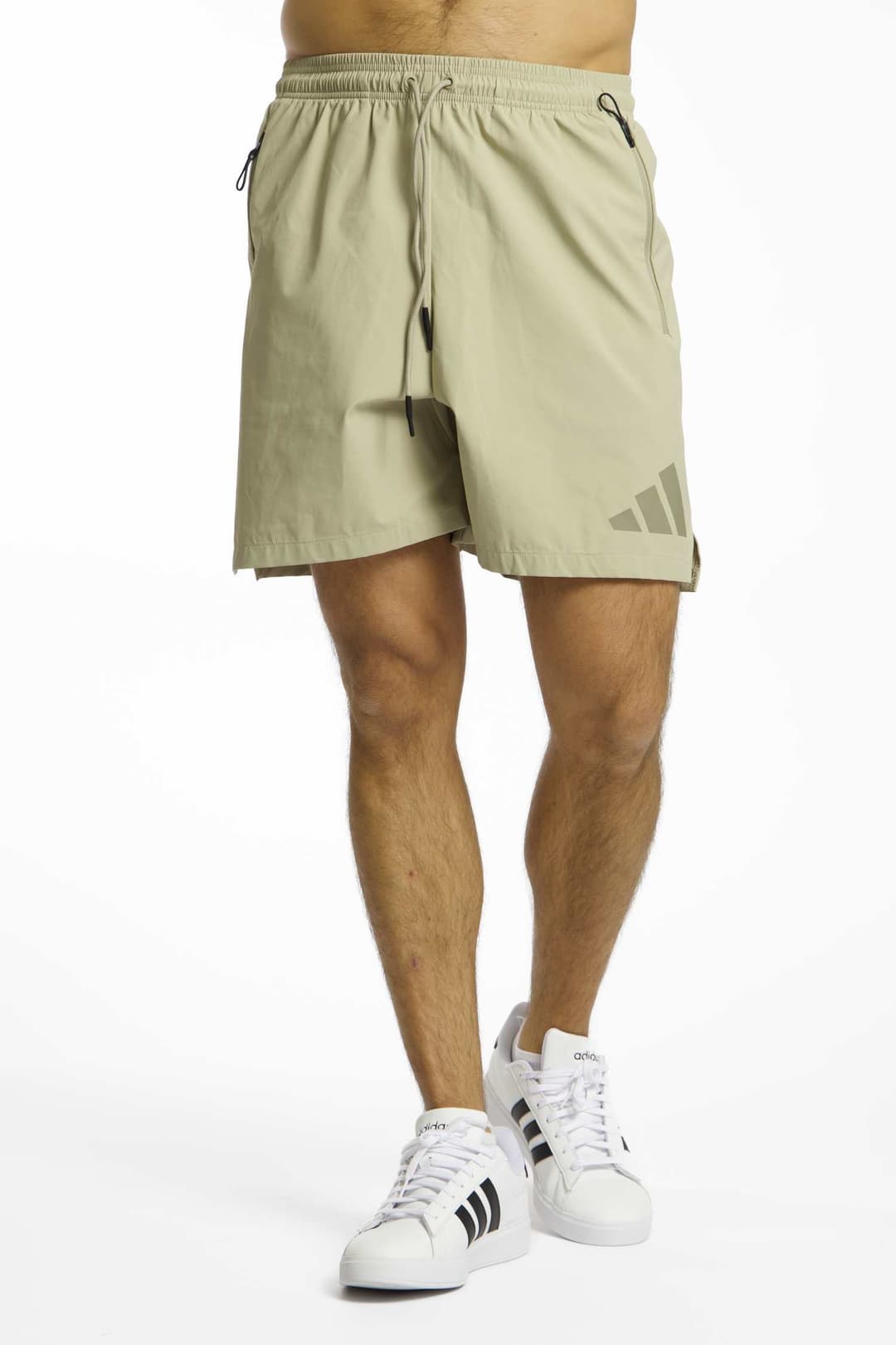 adidas Z.N.E. Woven Herren Short Beige, Herren, Größe: L