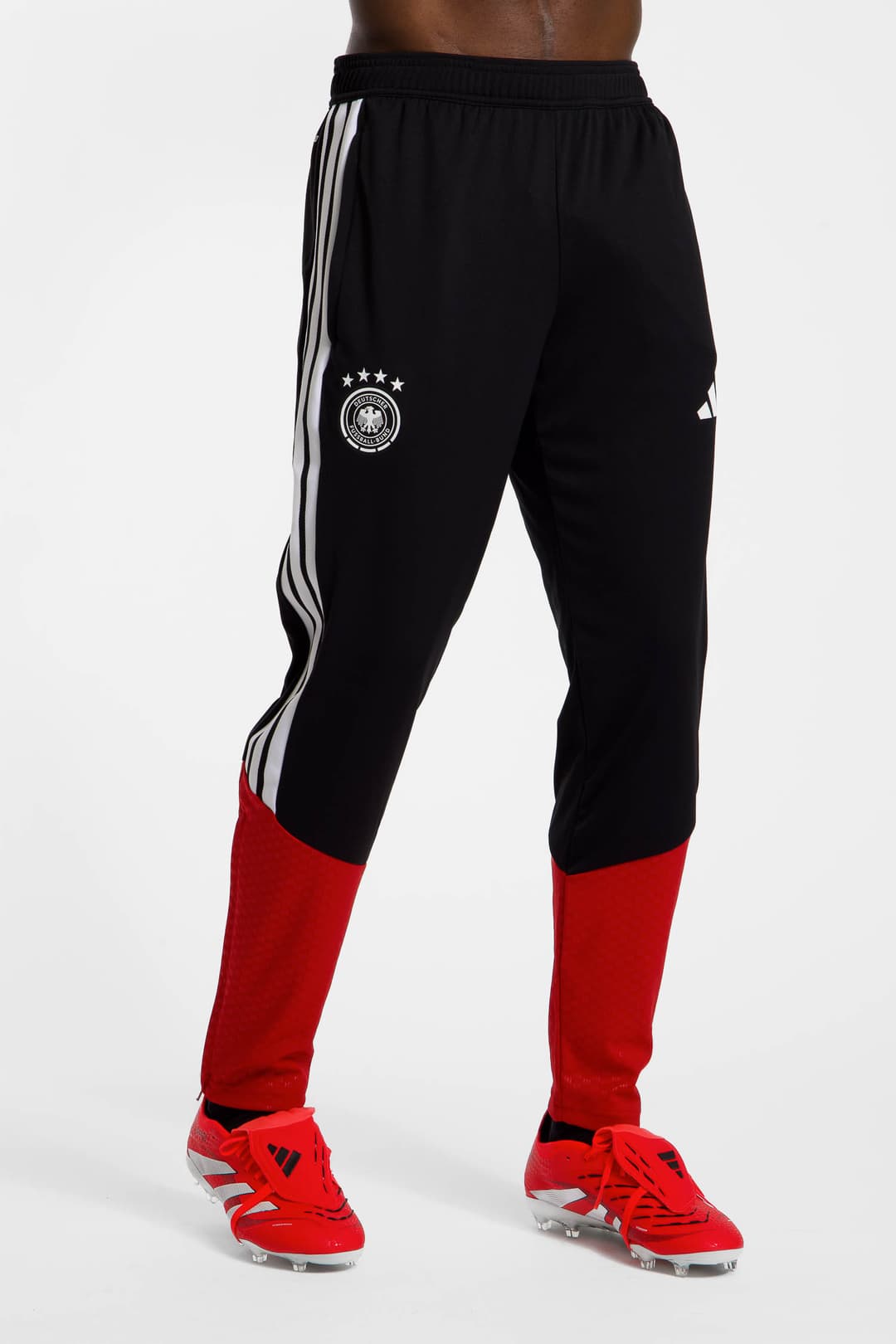 adidas Deutschland Tiro 26 Herren Trainerhose Schwarz, Herren, Größe: M