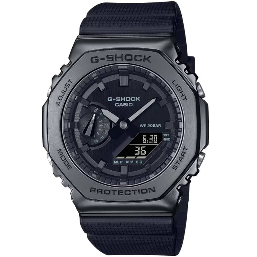 Casio G-Shock GM-2100BB-1AER Classic Metal Covered Herrenuhr