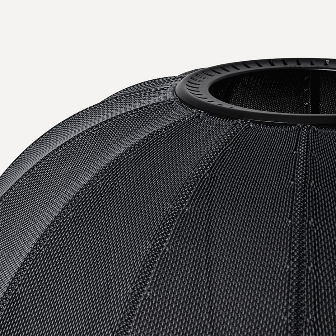 Knit-Wit 60 Round Pendelleuchte Black - Made By Hand - Esszimmer - Aluminium