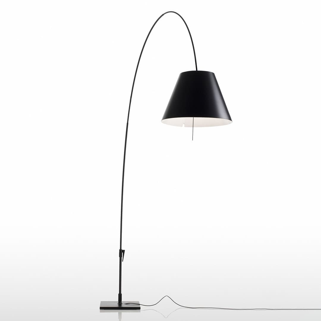 Lady Costanza Bogenlampe, dimmbar, schwarz - Luceplan - Wohnzimmer - Design - Metall - Einflammig