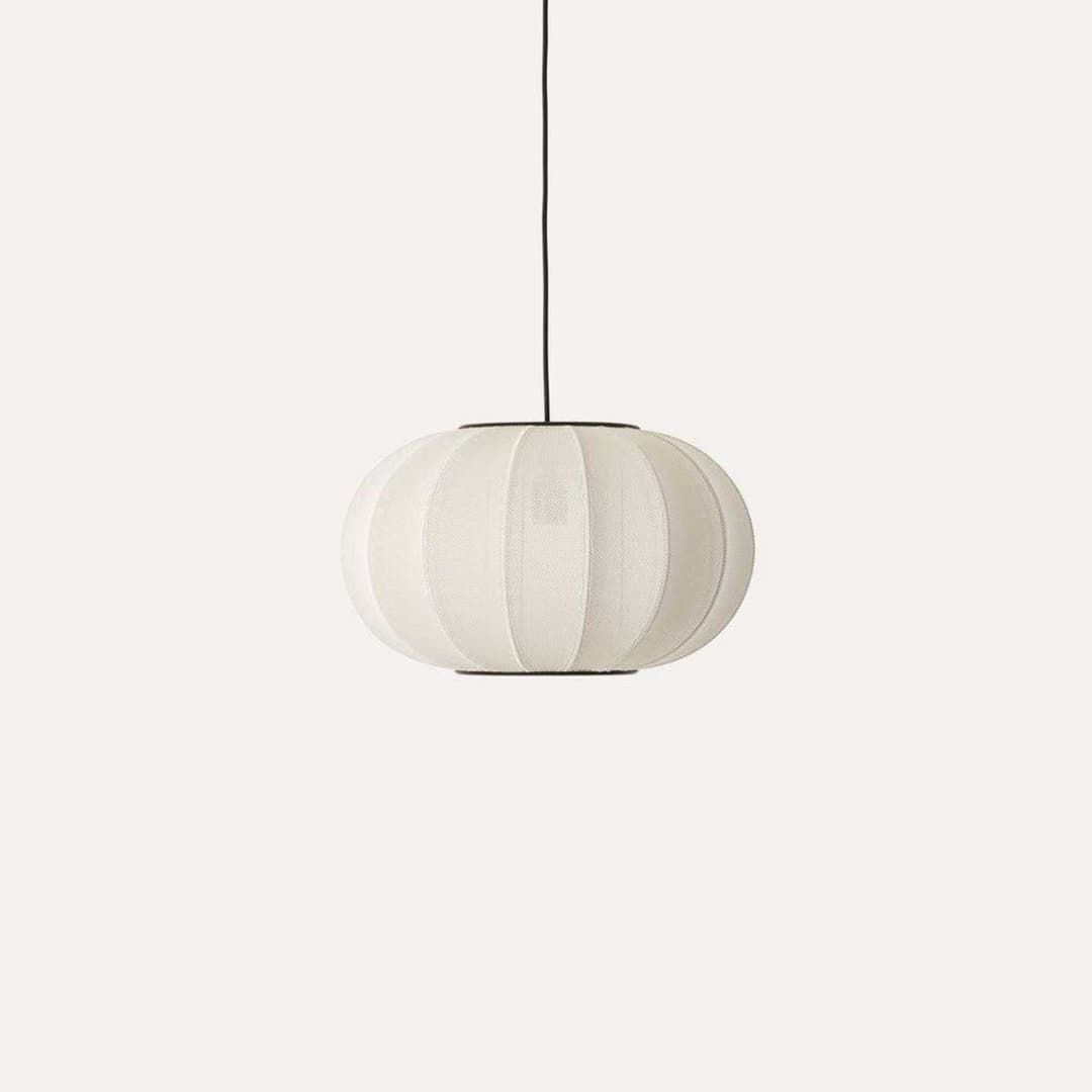 Knit-Wit 45 Oval Pendelleuchte Pearl White - Made By Hand - Schlafzimmer - Aluminium