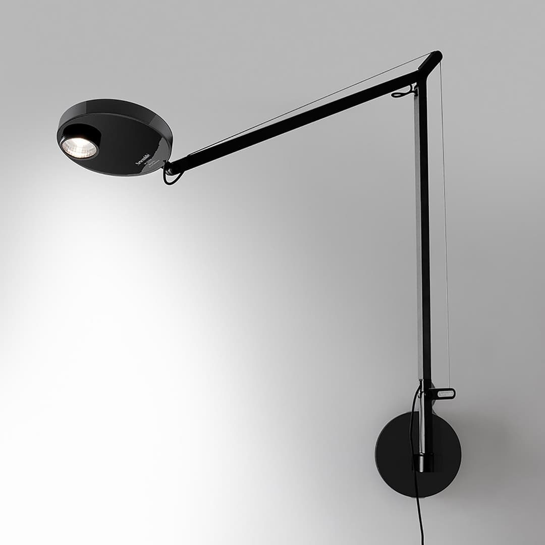 Demetra LED-Wandleuchte, 2.700 K, schwarz, dimmbar - Artemide - Schlafzimmer - Modern - Metall - Einflammig