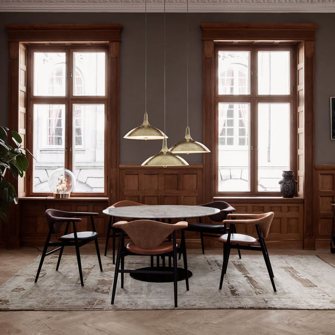 1965 Pendelleuchte Messing/Schwarz - GUBI - Wohnzimmer - Metall