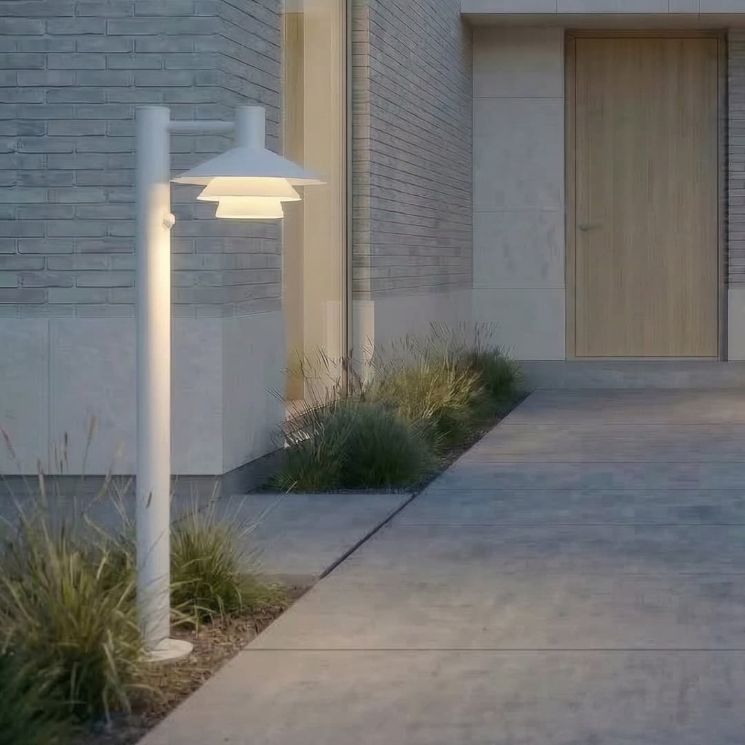 Montaro LED-Wegeleuchte, weiß, 100 cm, Sensor, Aluminium, IP54 - Lucande - Modern - Einflammig
