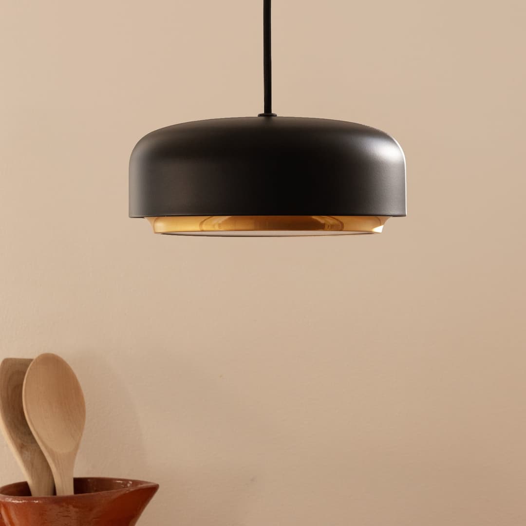 Hazel Pendelleuchte Mini, schwarz, Ø22 cm - UMAGE Hazel Mini - Wohnzimmer - Design - Metall - Einflammig