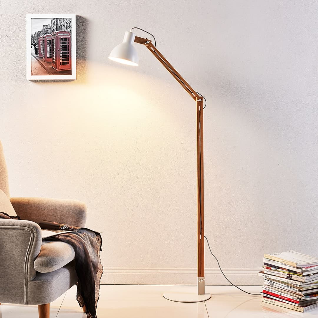 Shivanja Stehleuchte White/Ash - Lindby - Arbeitszimmer / Büro - Modern - Holz - Einflammig
