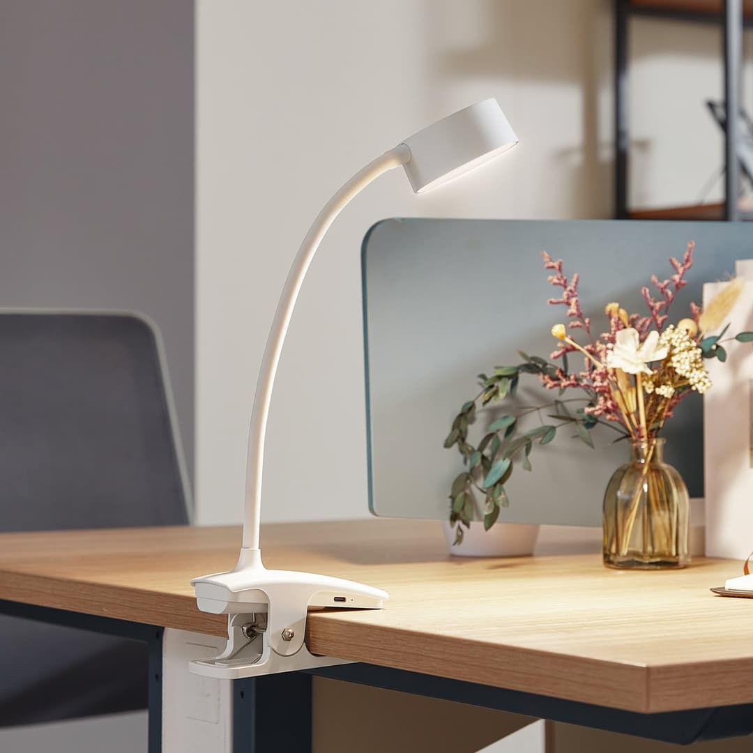 Maori LED Portable Tischleuchte w/Klemme Weiß - Lindby - Arbeitszimmer / Büro - Modern - Metall - Einflammig