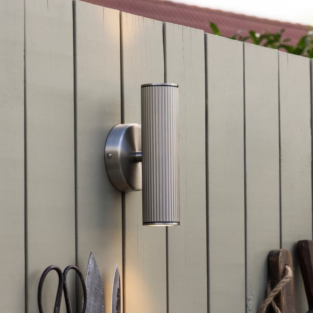 Hubble Wandlampe, stahl, Höhe 21 cm, IP44 - Globen Lighting - Terrasse - Aluminium - Mehrflammig