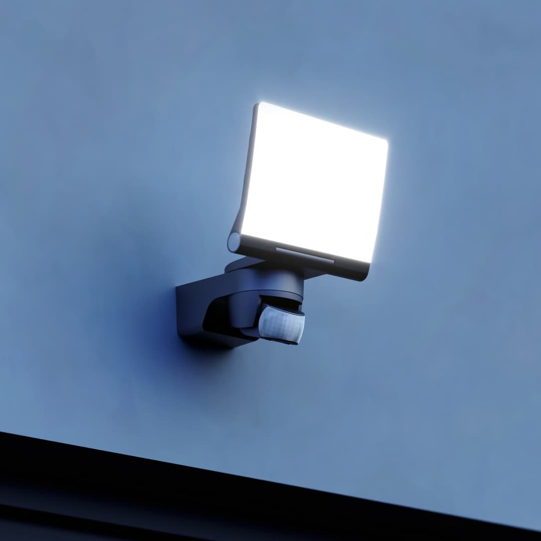 XLED Home 2 XL S Sensor-Außenstrahler schwarz IP44 - STEINEL - Modern - Kunststoff - Eckig