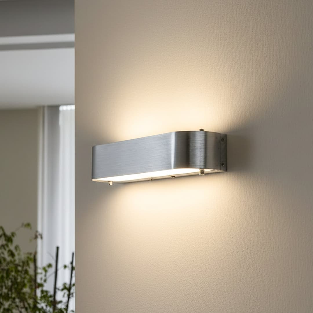 Nika Wandleuchte Alu - Lindby - Schlafzimmer - Modern - Metall - Eckig