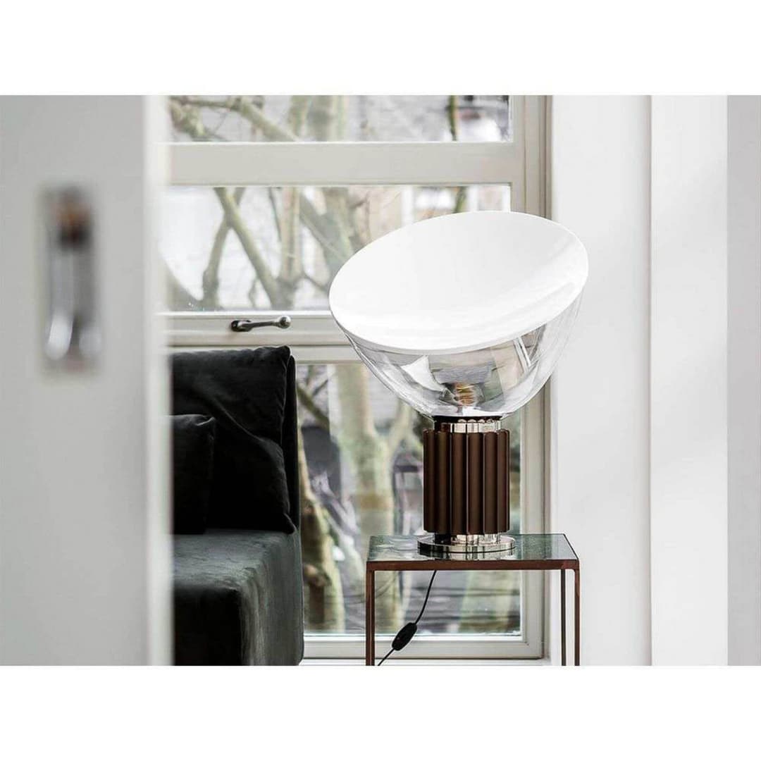 Taccia LED (PMMA) Tischleuchte Bronze - Flos - Wohnzimmer - Metall