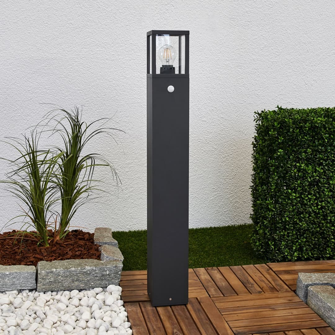 Klemens Wegelampe, 90 cm, Sensor, anthrazit, E27 - Lucande - Terrasse - Modern - Aluminium - Einflammig
