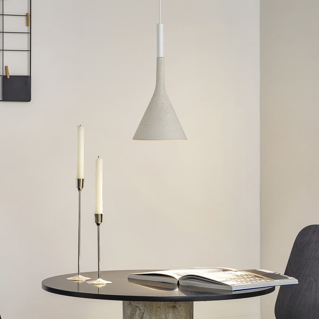 Aplomb Pendelleuchte GU10 weiß - Foscarini - Küche - Design - Beton - Einflammig
