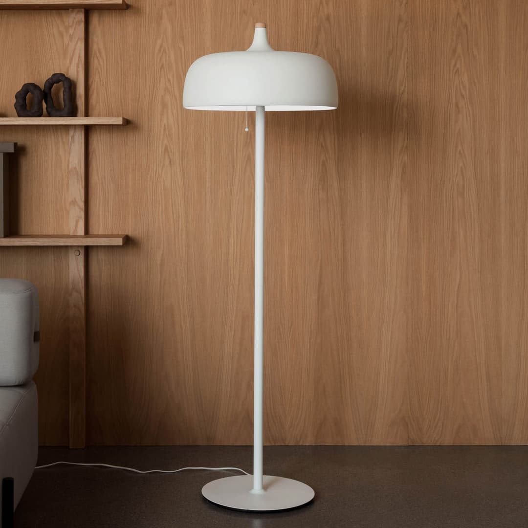 Acorn Stehleuchte Matt White - Northern - Wohnzimmer - Design - Metall - Mit Schirm