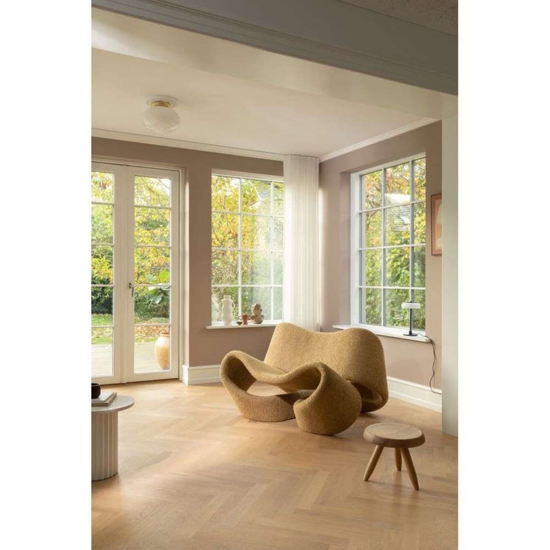 Rizzatto 301 Deckenlampe, Ø 30 cm messingfarben/opal - Nuura - Wohnzimmer - Skandinavisch - Metall - Mit Schirm
