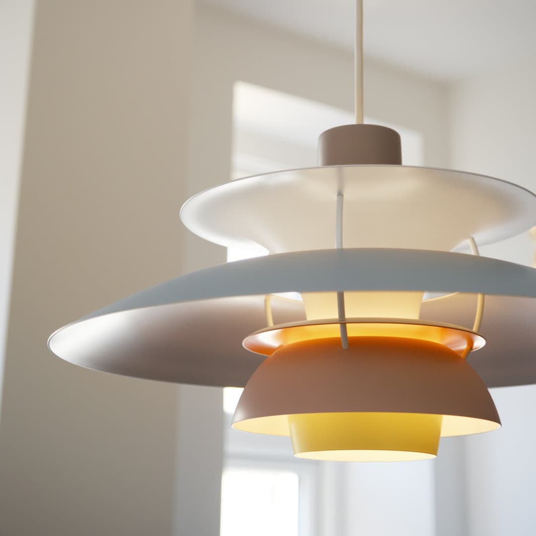 PH 5 500 Hängeleuchte Pastels, weiß/blau, Ø 50 cm - Louis Poulsen - Wohnzimmer - Design - Metall - Einflammig