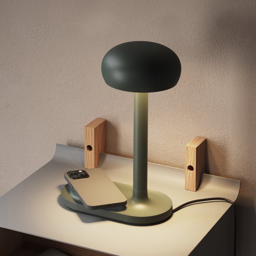 Emendo Tischlampe grün Qi-Ladefläche - PLEASE WAIT to be SEATED - Wohnzimmer - Modern - Aluminium - Mit Schirm