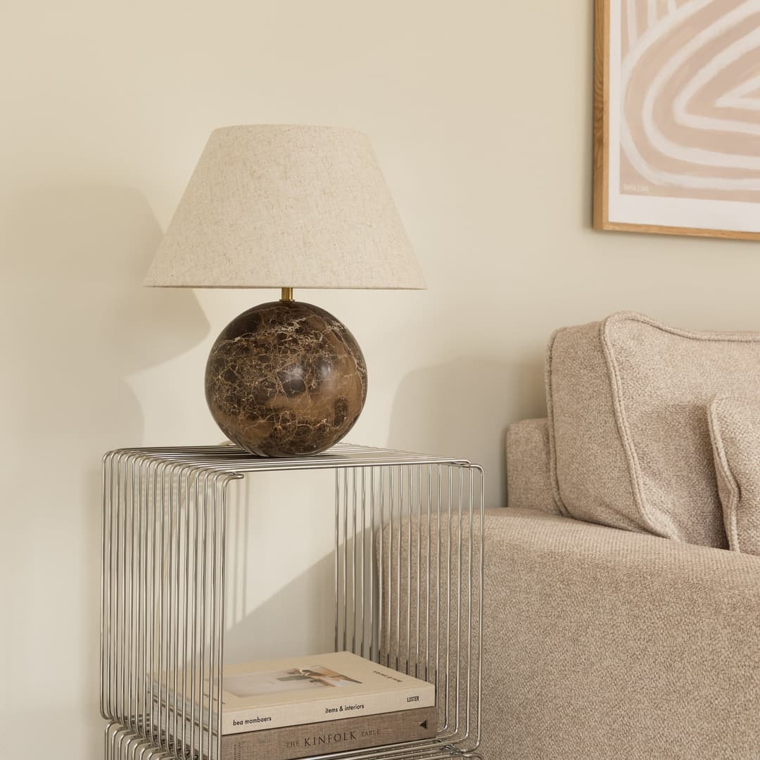 Castello 35 Tischleuchte braun Leinen - Globen Lighting - Wohnzimmer - Design - Stoff / Textil - Einflammig