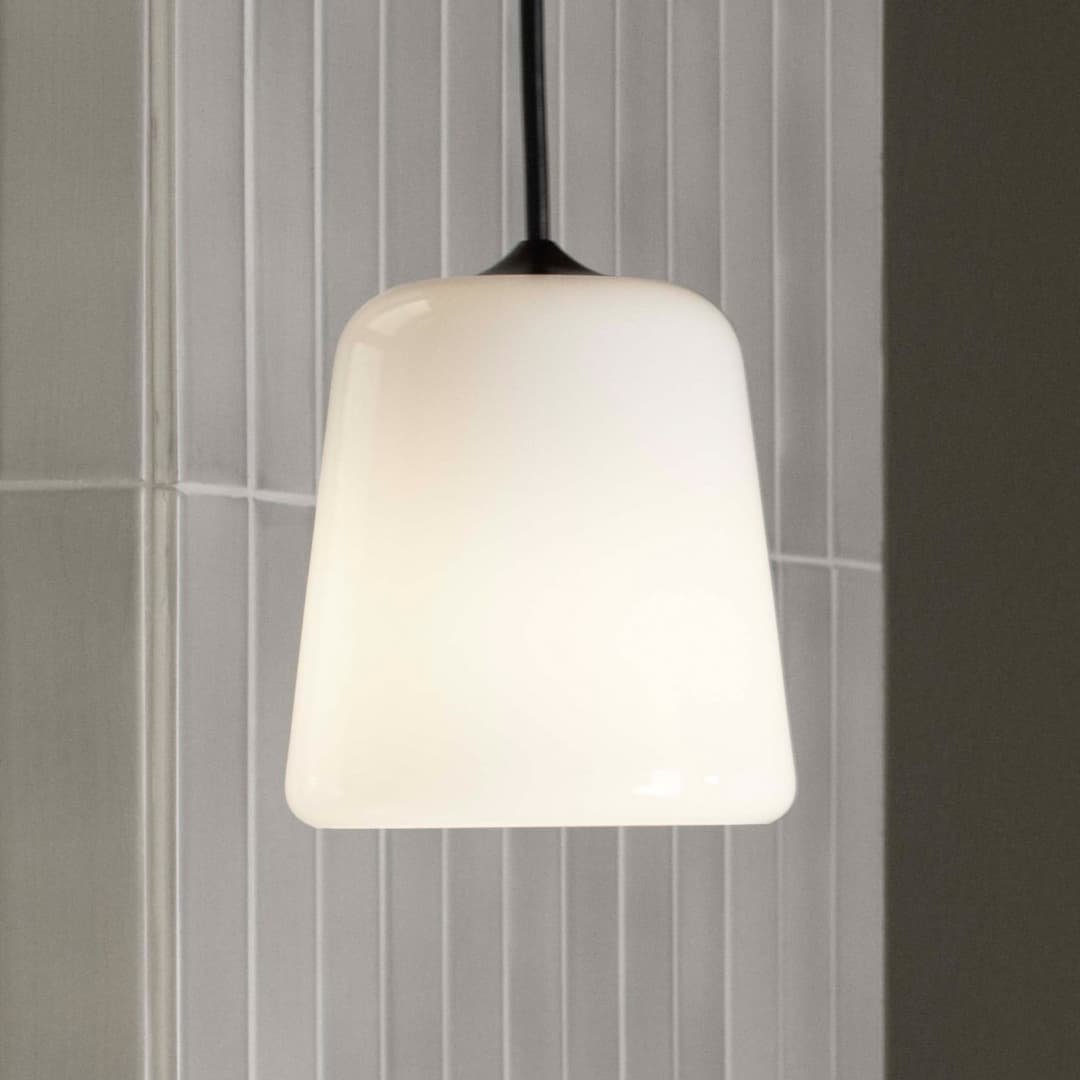 Material Pendelleuchte White Opal Glass - New Works Material New Edition - Wohnzimmer - Design - Einflammig