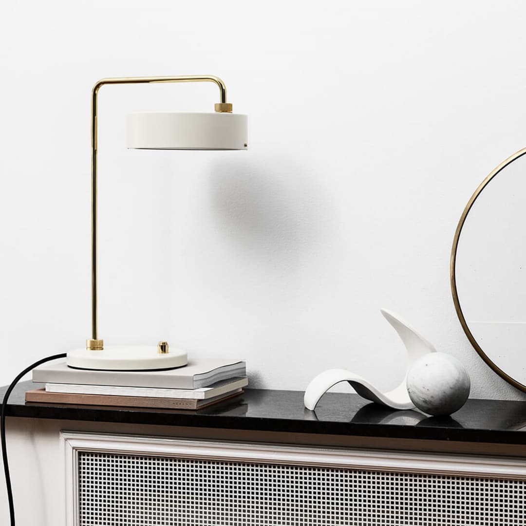 Petite Machine Tischleuchte Oyster White - Made By Hand - Wohnzimmer - Metall