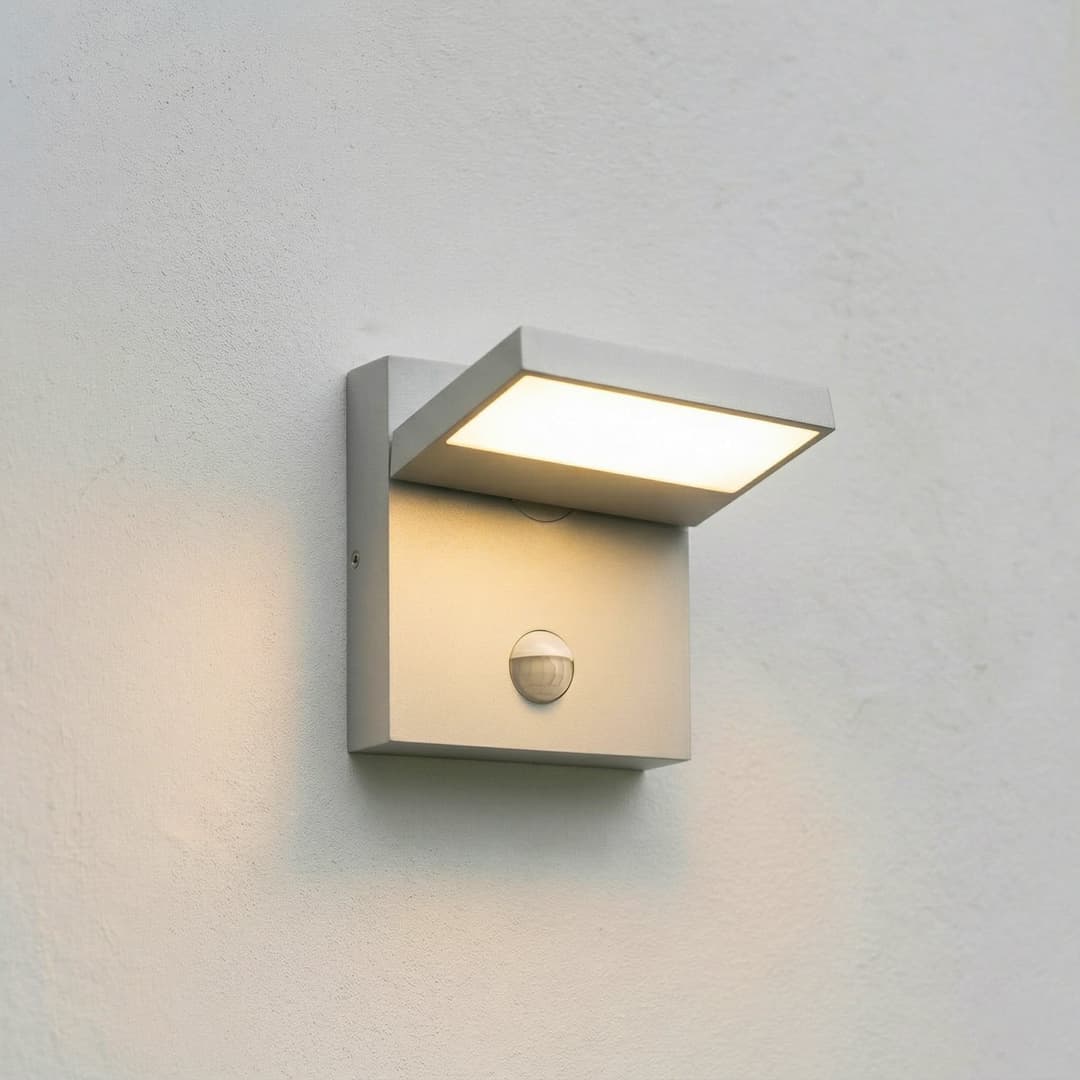 Silvan LED-Außenwandlampe, Sensor, IP54, steingrau - Lucande - Modern - Aluminium - Einflammig