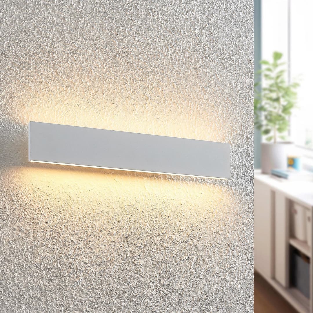 Ignazia LED Wandleuchte L47 White - Lindby - Wohnzimmer - Modern - Metall - Eckig