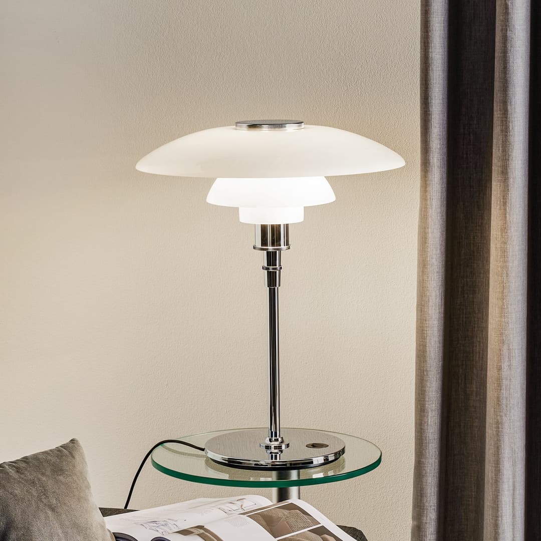 PH 4 1/2-3 1/2 Tischlampe, chrom/weiß, 55 cm - Louis Poulsen - Wohnzimmer - Design - Metall - Mit Schirm