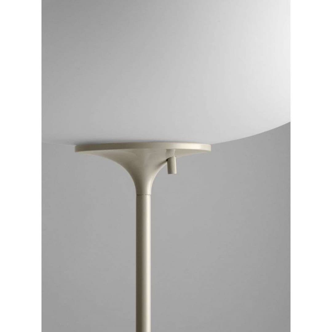 Stemlite Stehleuchte H110 Dimmable Pebble Grey - GUBI - Wohnzimmer - Metall