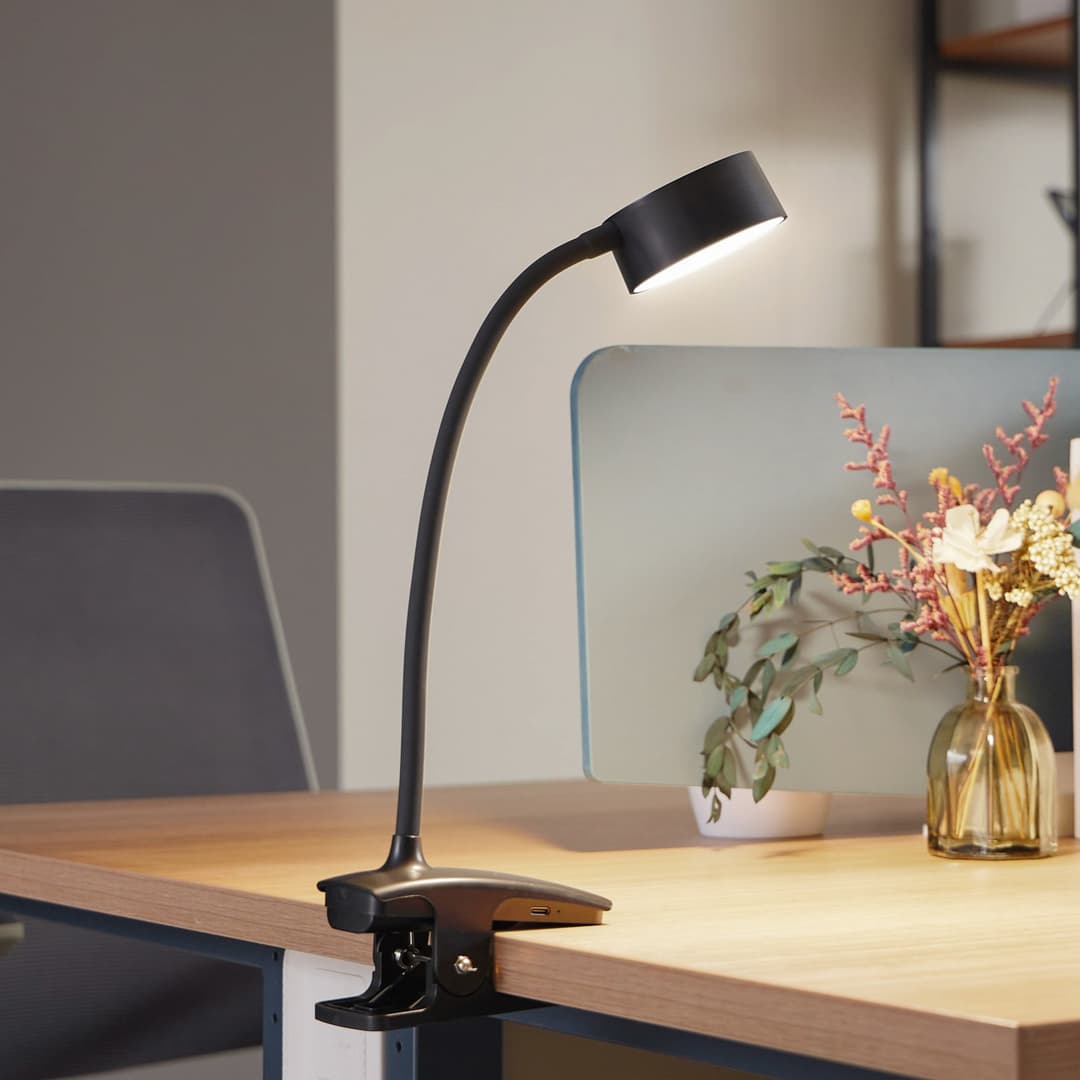 Maori LED Portable Tischleuchte w/Klemme Schwarz - Lindby - Arbeitszimmer / Büro - Modern - Metall - Einflammig