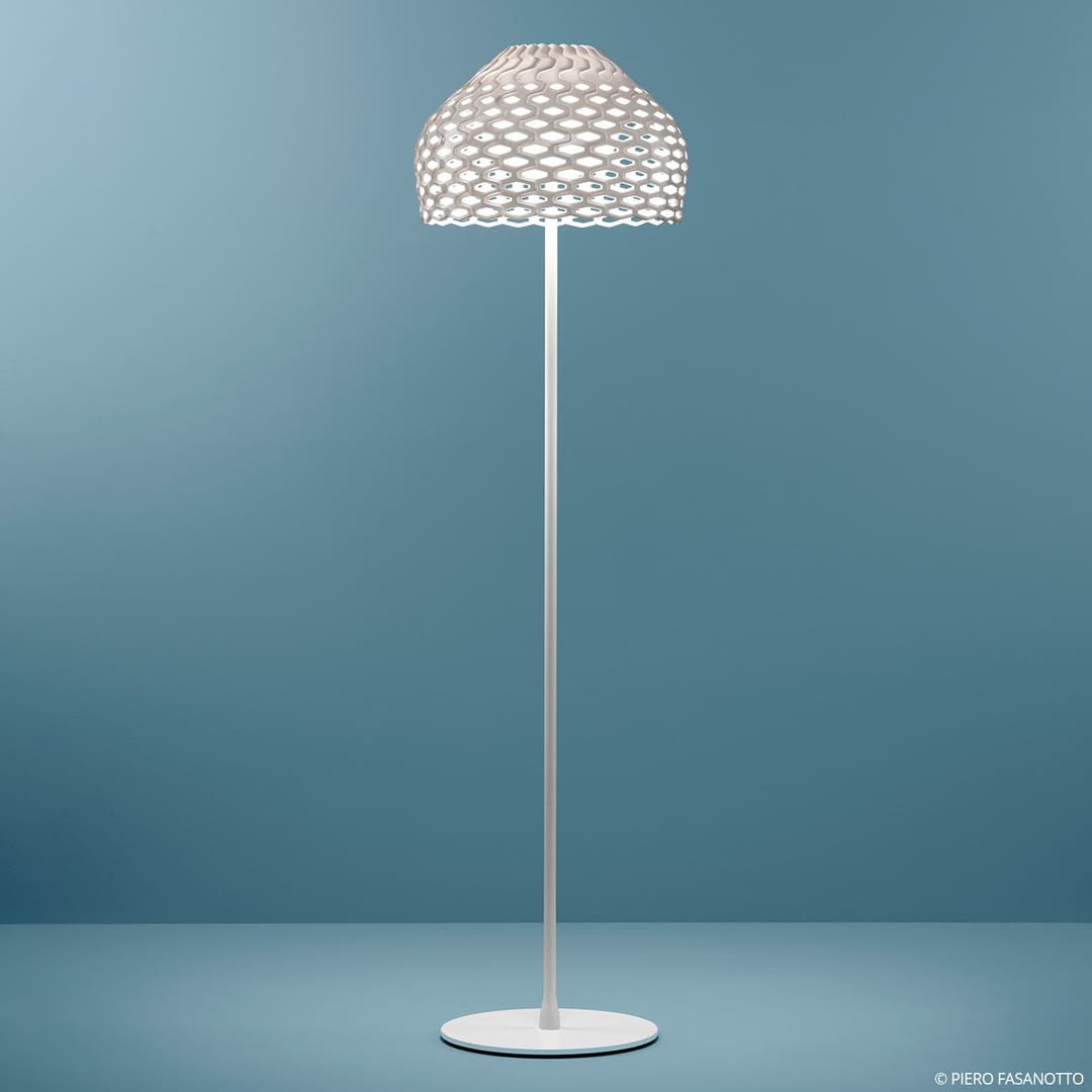 Tatou F Stehleuchte Weiß - Flos - Wohnzimmer - Design - Metall - Mit Schirm