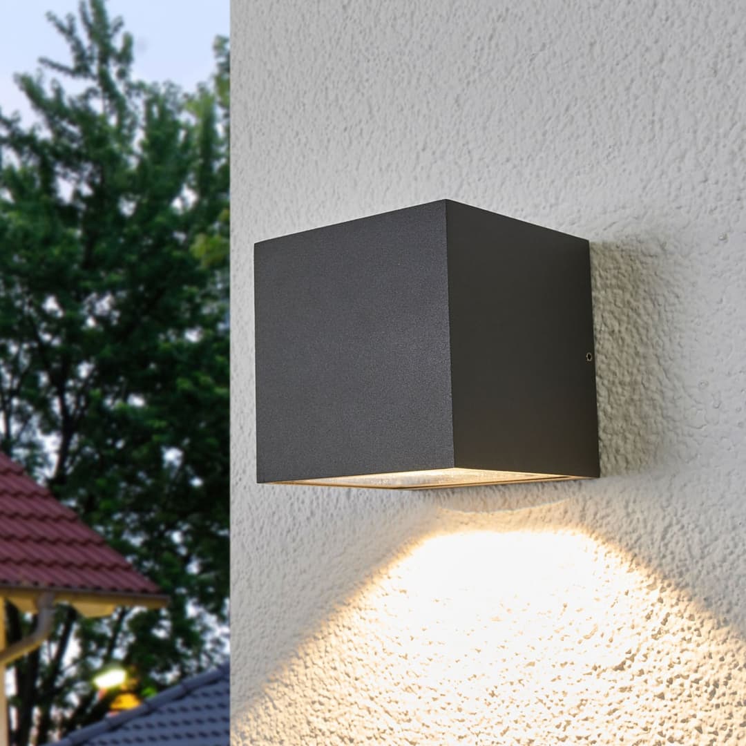 Merjem Big Down Außenwandleuchte IP54 Dak Grey - Lucande - Balkon - Modern - Aluminium - Eckig