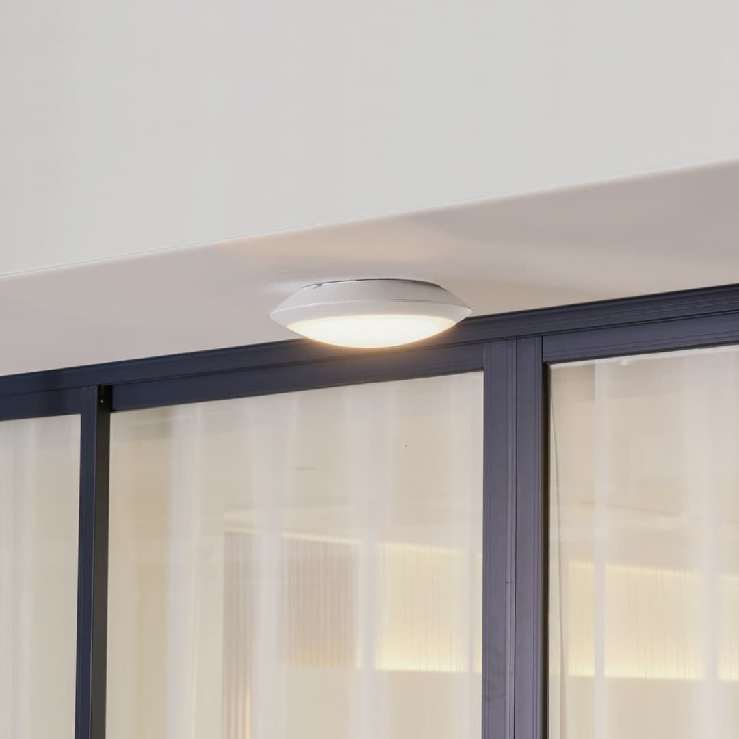 Naira LED Außenwandleuchte w/Sensor White - Lindby - Balkon - Modern - Kunststoff - Rund