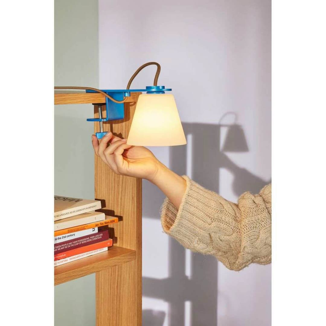 Lure Wandleuchte Metalllic Blau - Hübsch - Wohnzimmer - Glas