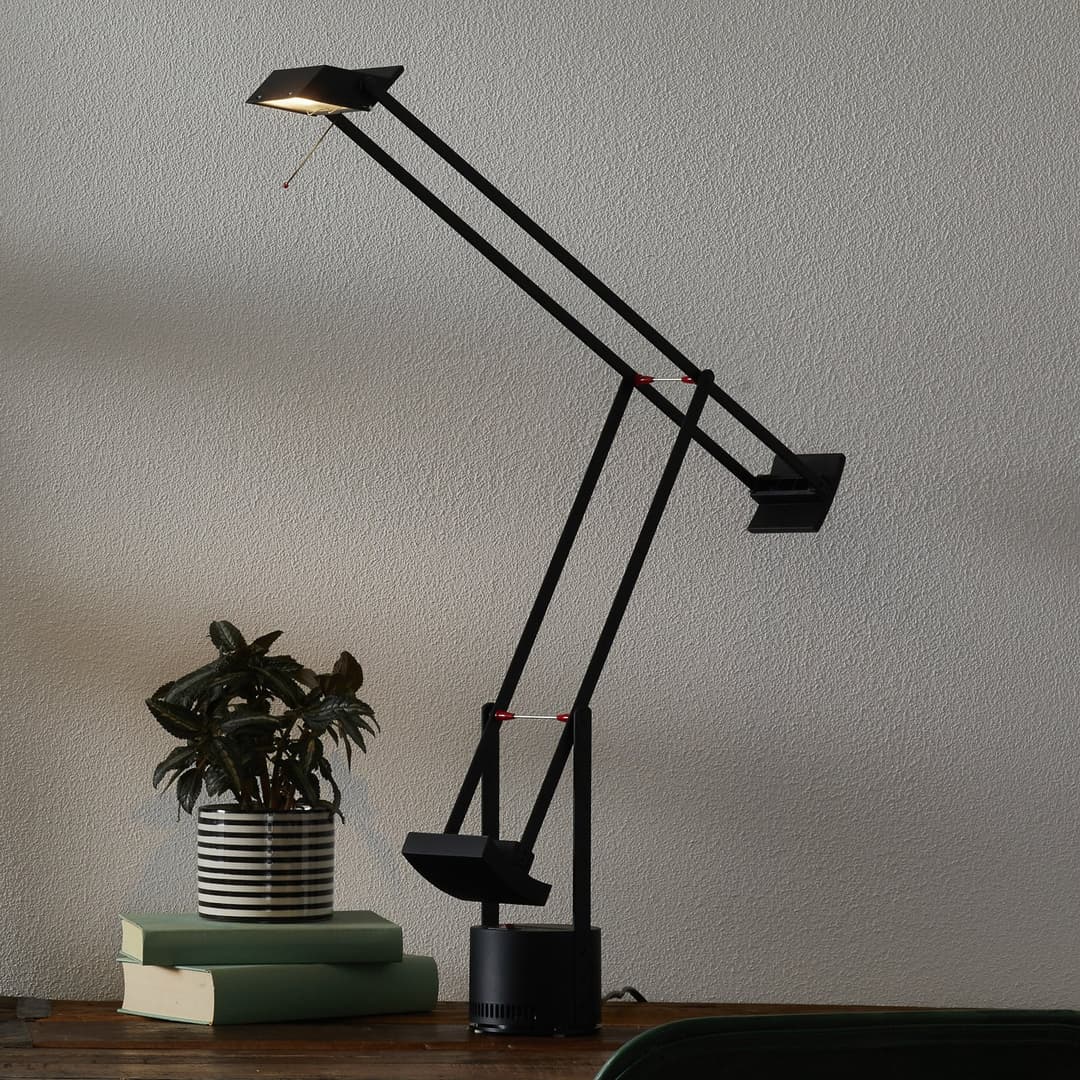 Tizio 35 T Tischleuchte Schwarz - Artemide - Arbeitszimmer / Büro - Design - Metall - Einflammig