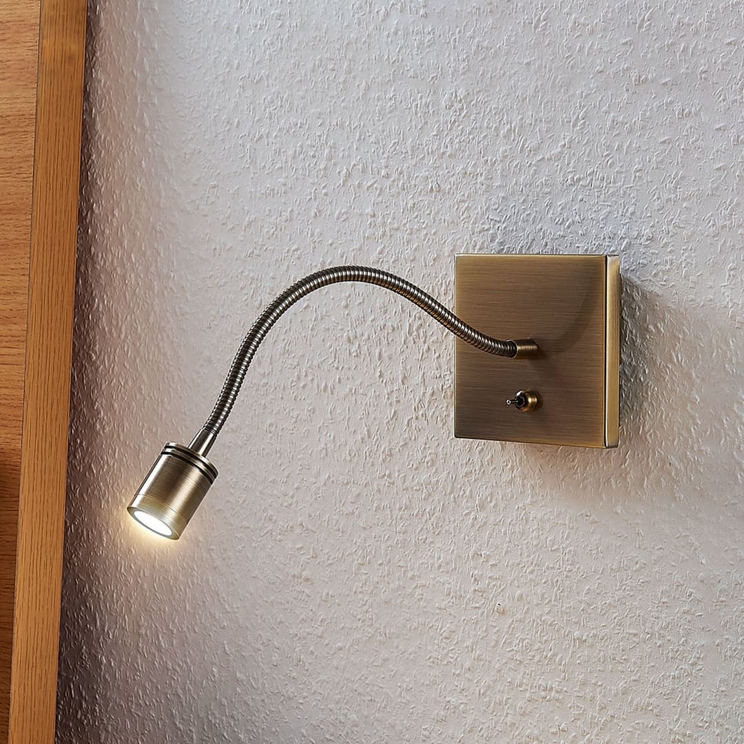 Mayar Wandleuchte Brass - Lindby - Schlafzimmer - Modern - Metall - Eckig
