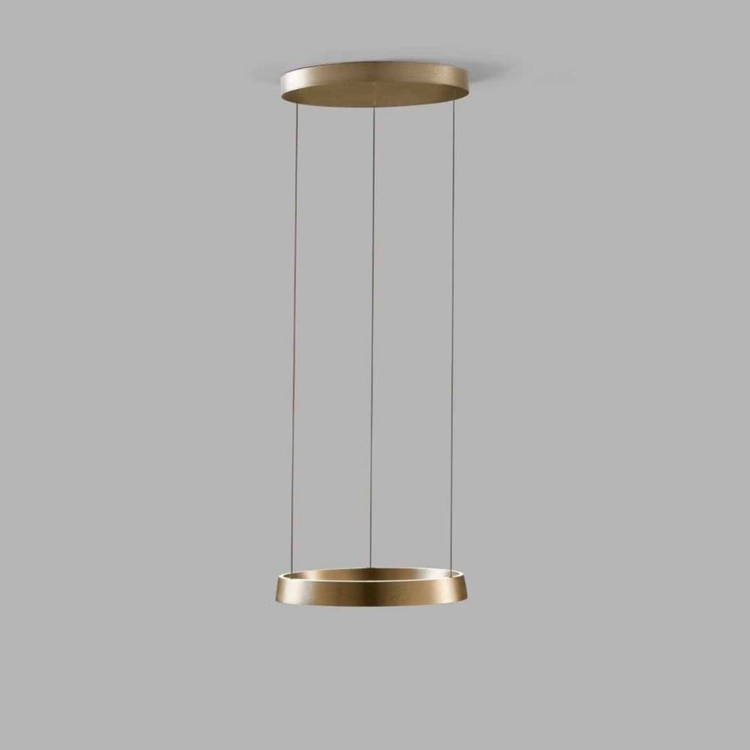 Edge Round Pendelleuchte Ø500 Brass - LIGHT-POINT - Wohnzimmer - Aluminium - Einflammig