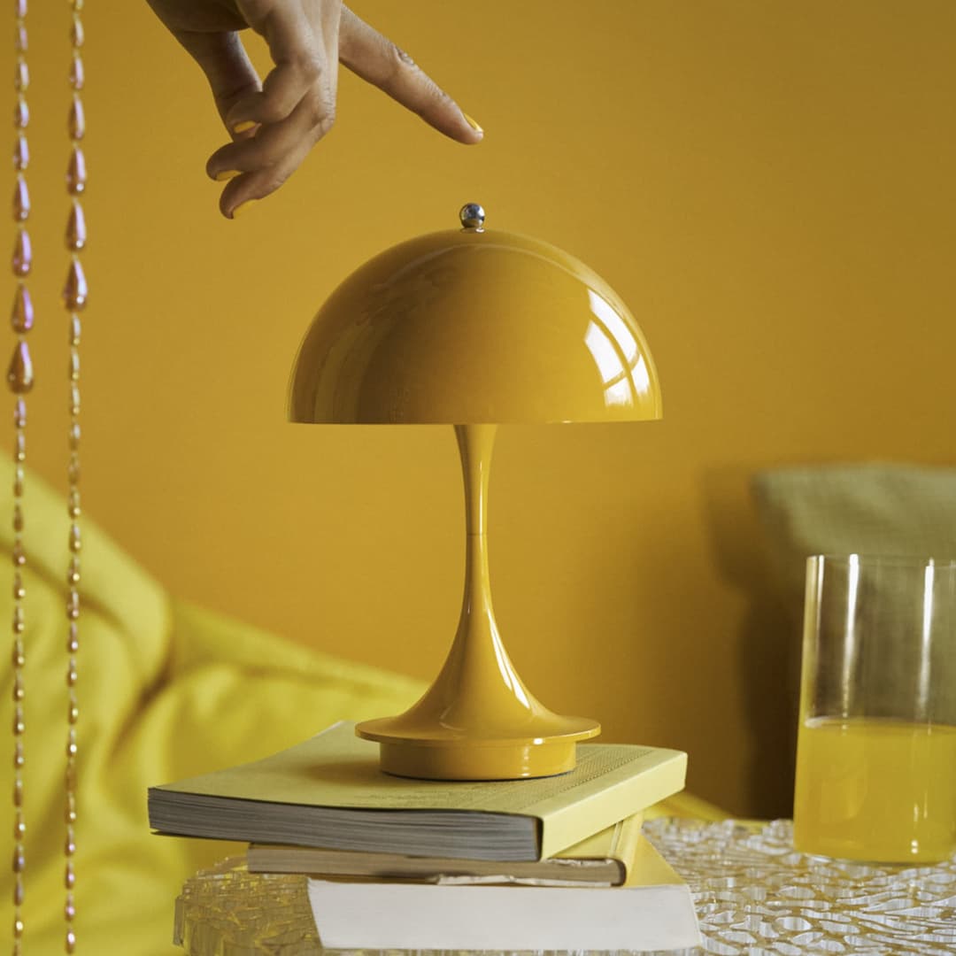 Panthella 160 Portable Akku-Tischlampe, gelb - Louis Poulsen - Balkon - Design - Kunststoff - Einflammig