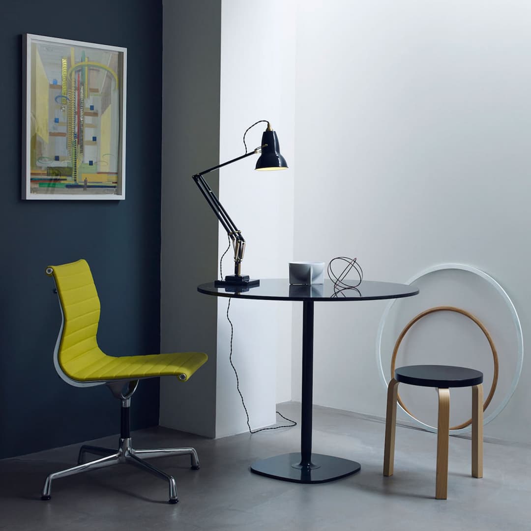 Original 1227 Brass Schreibtischlampe Jet Black - Anglepoise - Arbeitszimmer / Büro - Industrielles Design - Metall - Einflammig