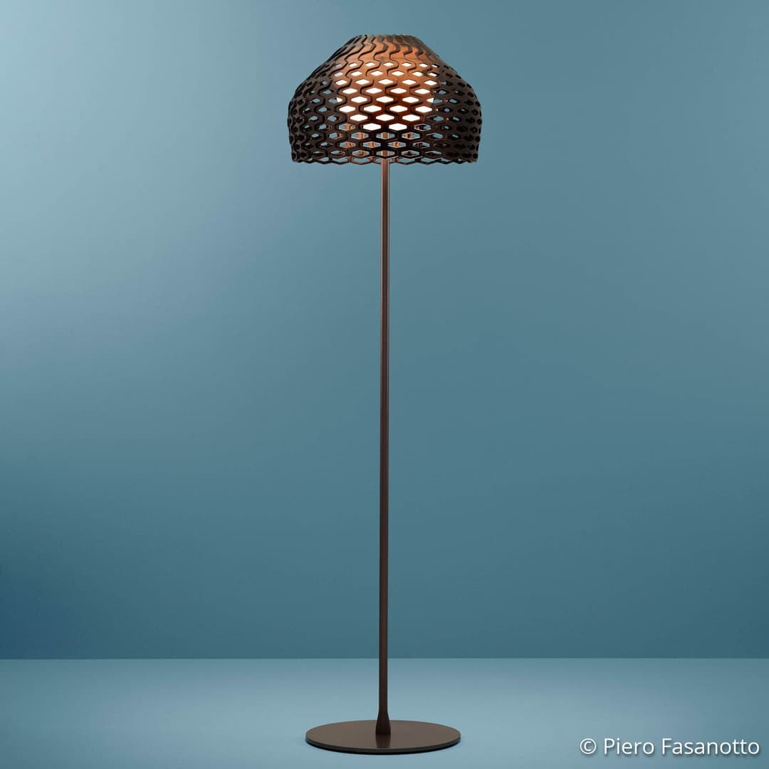 Tatou F Stehleuchte Ochre Grey - Flos - Wohnzimmer - Design - Metall - Mit Schirm