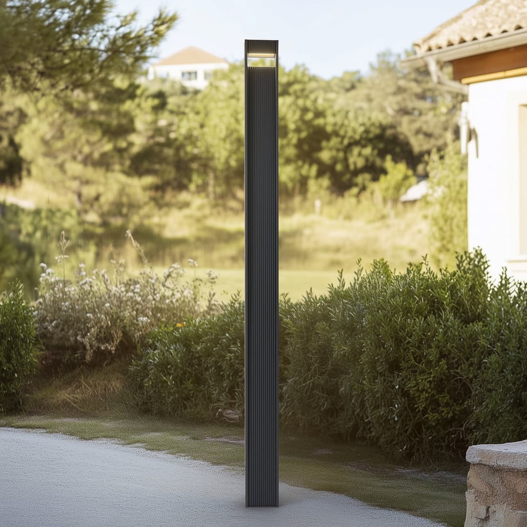 Tavion LED Außenleuchte H230 Anthrazit - Lucande - Terrasse - Modern - Aluminium - Einflammig