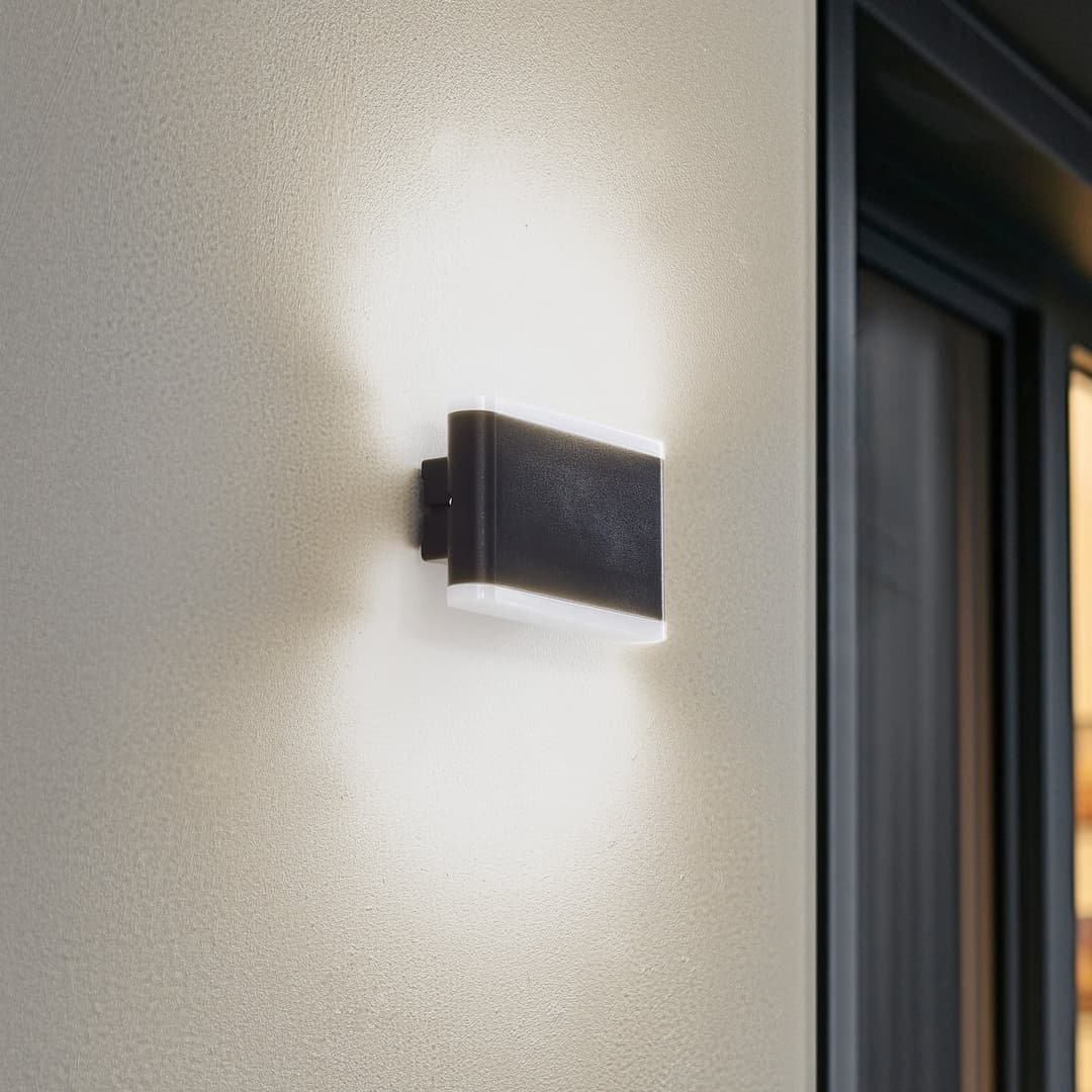 Elvi Smart LED-Außenwandlampe, CCT, RGB, Tuya, IP54 - Lindby - Balkon - Modern - Kunststoff - Eckig
